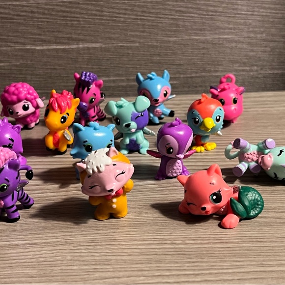 Hatchimals lot of 26 - Picture 6 of 15